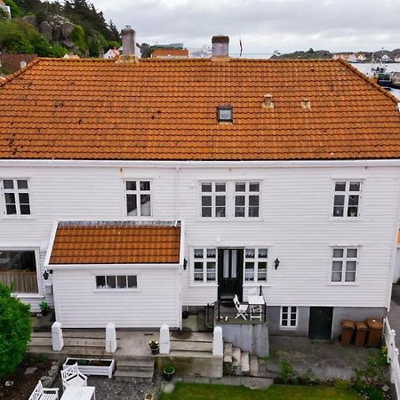 Gamle apoteket i Gamle Skudeneshavn Leilighet Eksteriør bilde