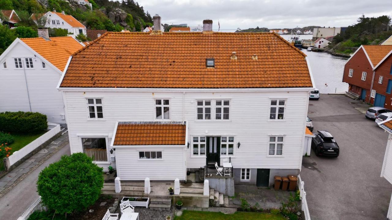 Gamle apoteket i Gamle Skudeneshavn Leilighet Eksteriør bilde